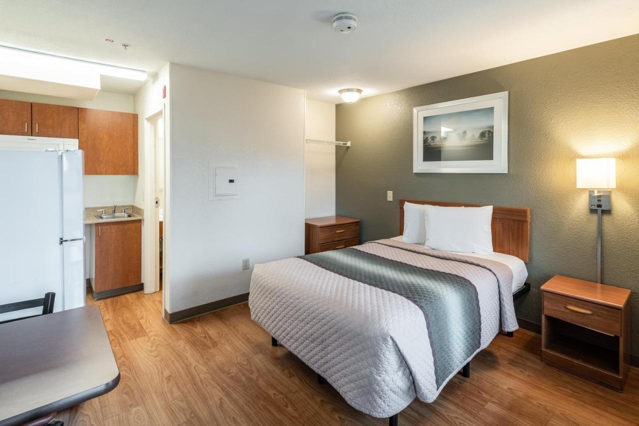 Hometowne Studios By Red Roof Spokane - Valley Spokane Valley Esterno foto